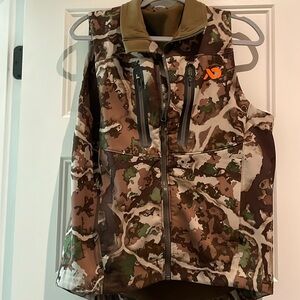 Men’s First Lite Catalyst camo camouflage hunting vest